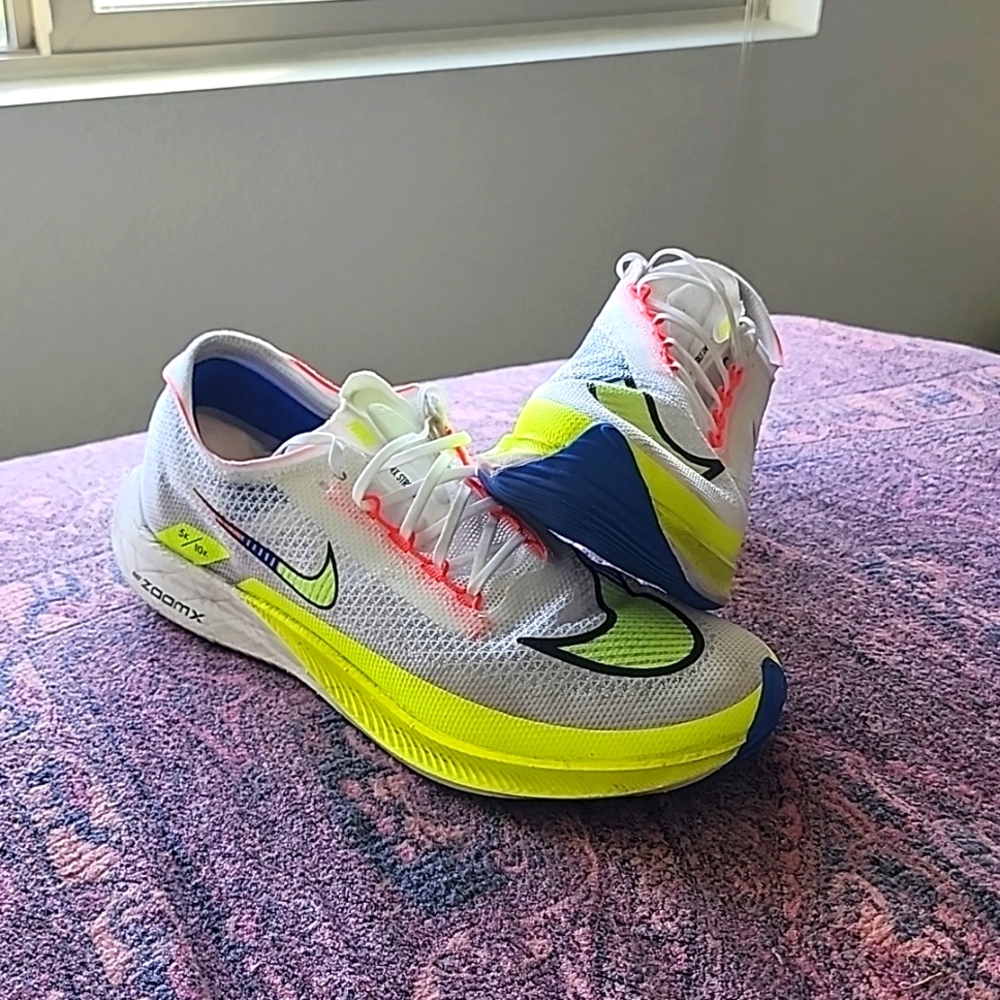 Men's Nike Streakfly